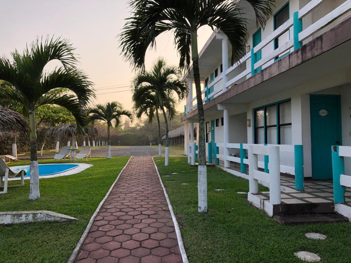 Hotel Bungalows Marbella Costa Esmeralda Monte Gordo エクステリア 写真