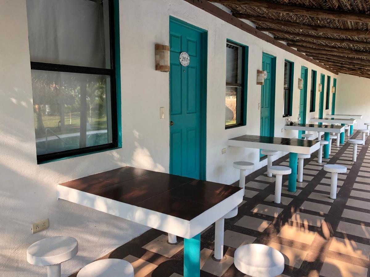 Hotel Bungalows Marbella Costa Esmeralda Monte Gordo エクステリア 写真
