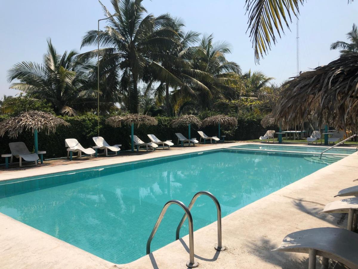 Hotel Bungalows Marbella Costa Esmeralda Monte Gordo エクステリア 写真